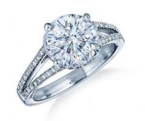Diamond jewels - engagement rings - diamond engagement ring designs.jpg